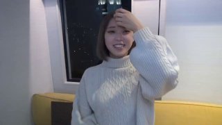 【小马探花】外围女神场，甜美小姐姐初下水，粉丝要求加钟，第二炮继续插逼干爽